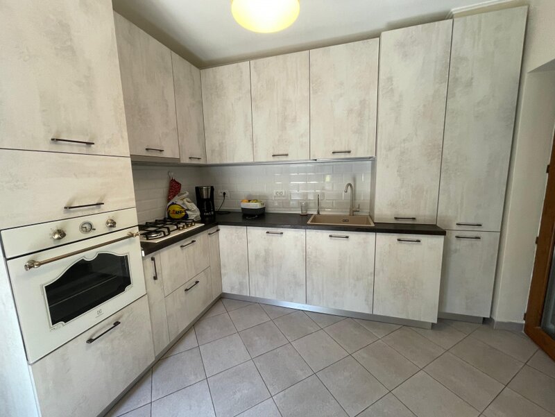 Sector 5, casa din 2019 cu 4 camere, Scoala 148.